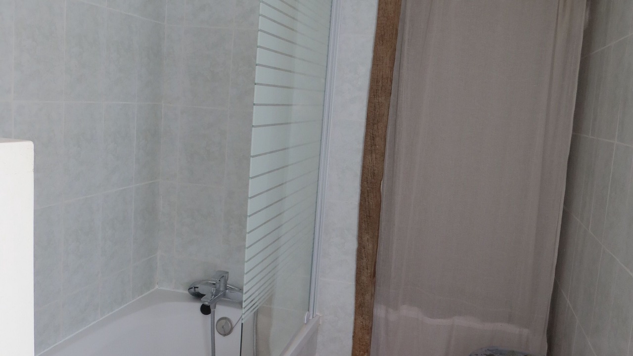 Photo of Bathroom in Caseneuve