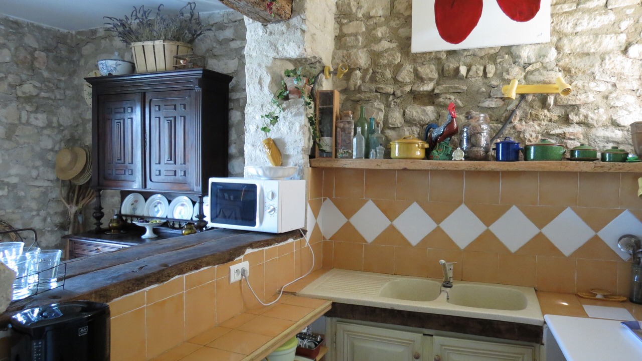 Photo of Kitchen in Caseneuve