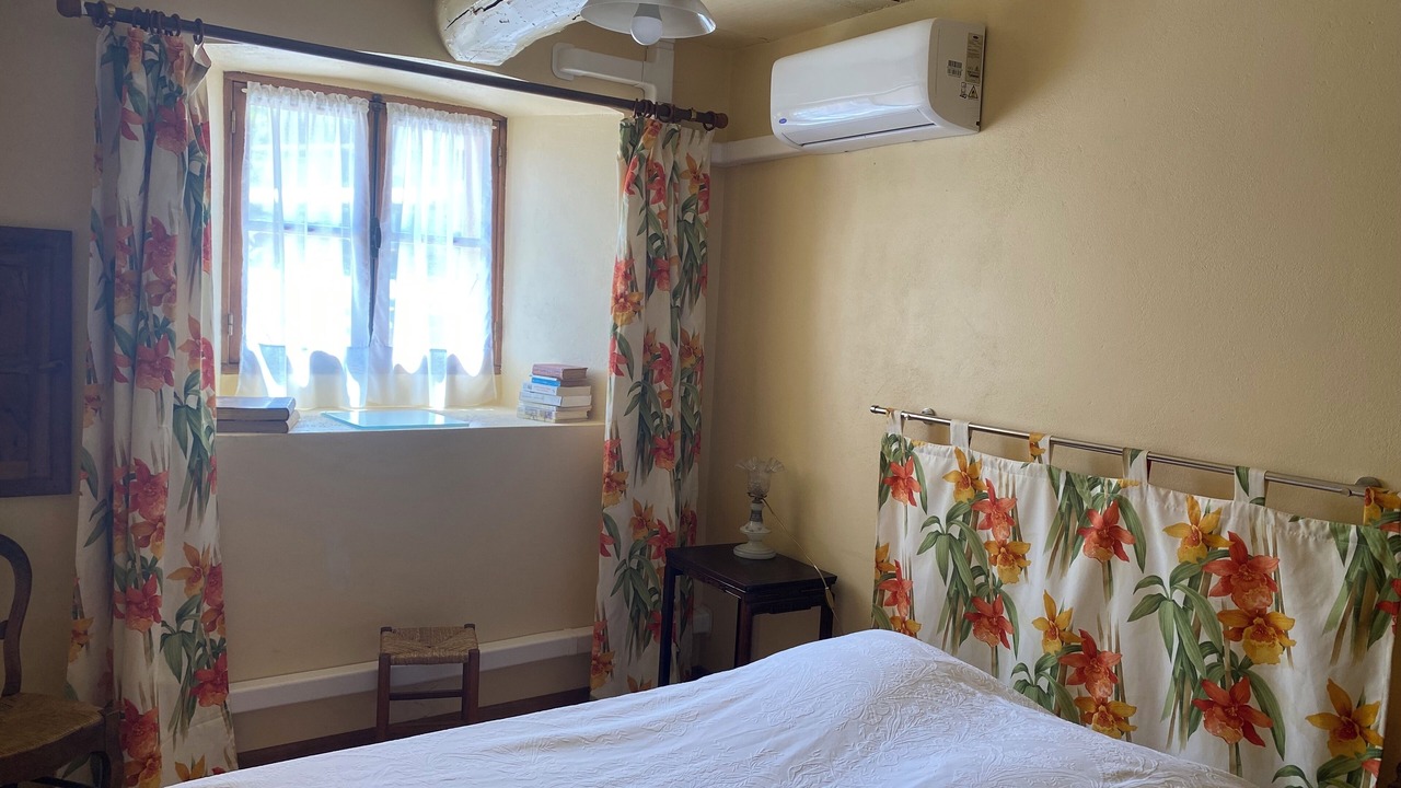 Photo of Bedroom in Erbalunga