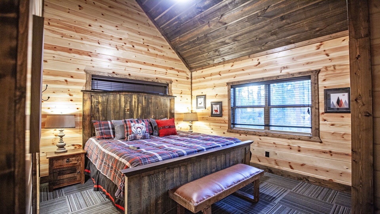 Photo of Bedroom in Broken Bow
