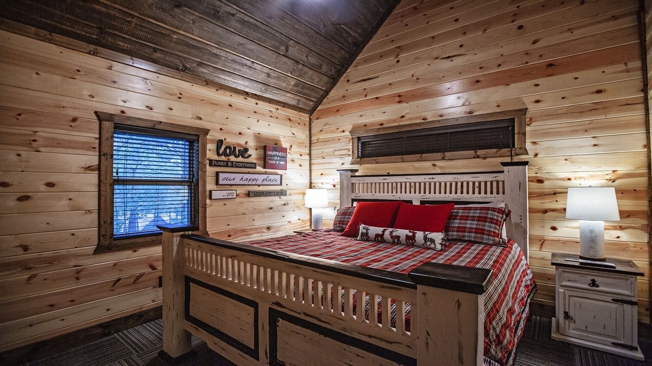 Photo of Bedroom in Broken Bow