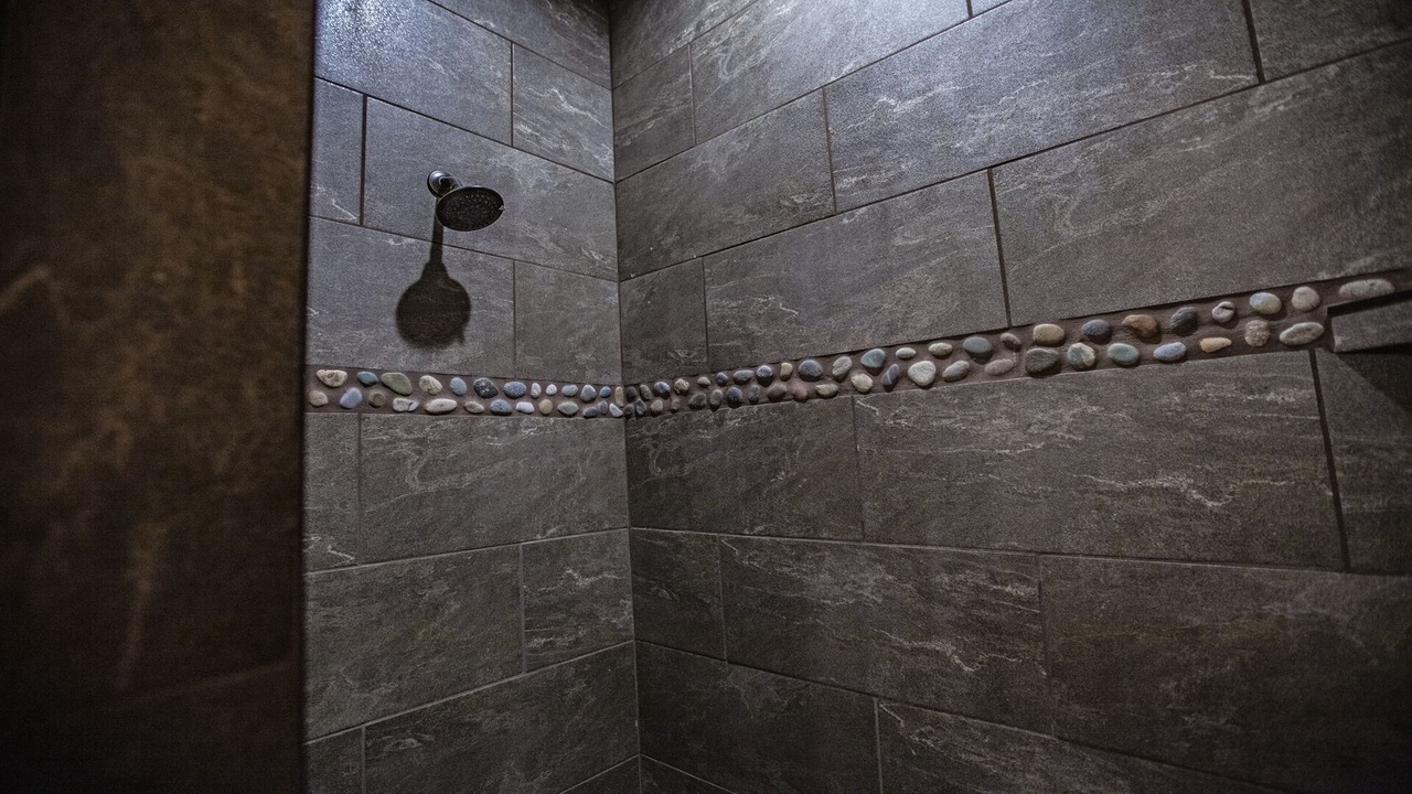 Photo of Bathroom in Broken Bow