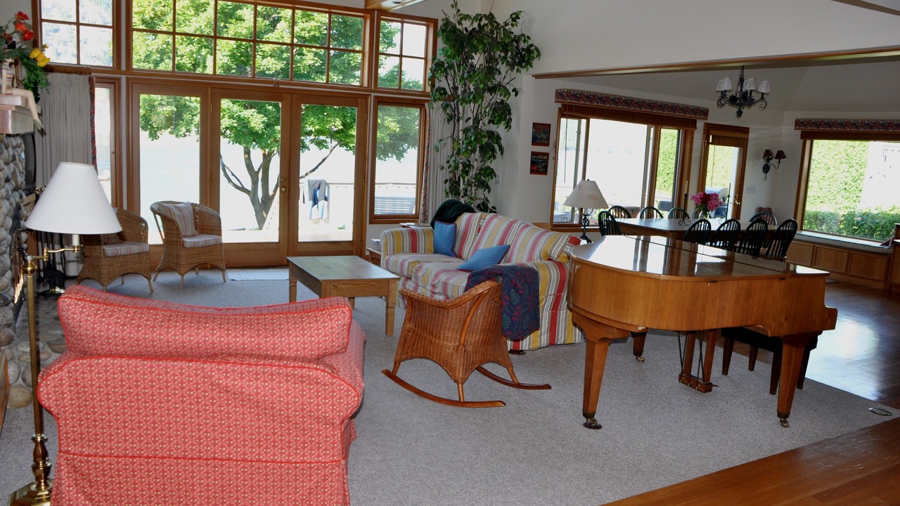 Photo of Others in Wapato Point