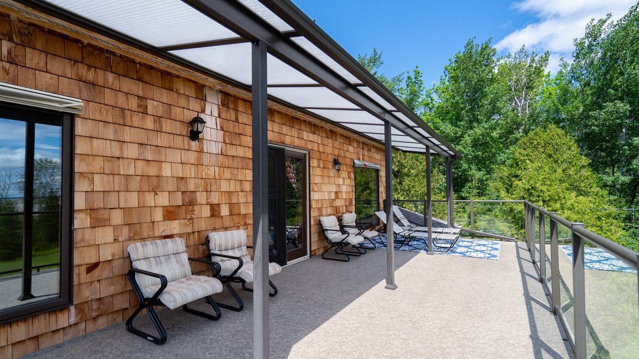 Photo of Patio Balcony in Traverse Bay