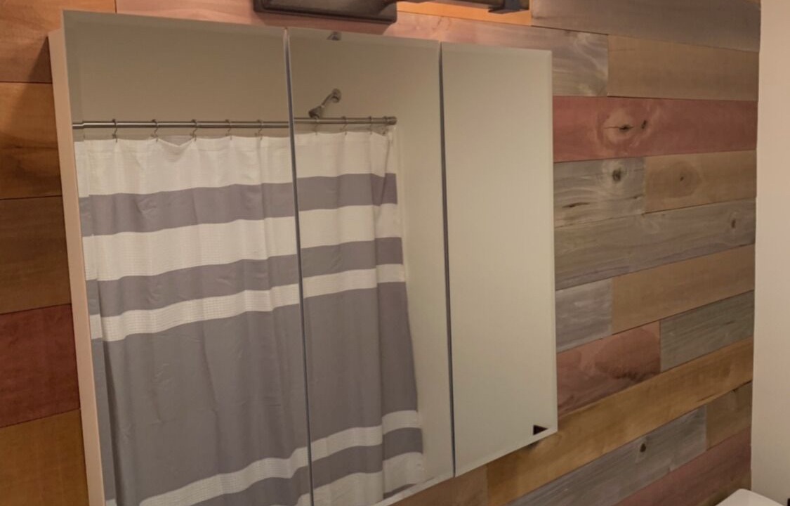 Photo of Bathroom in Girard