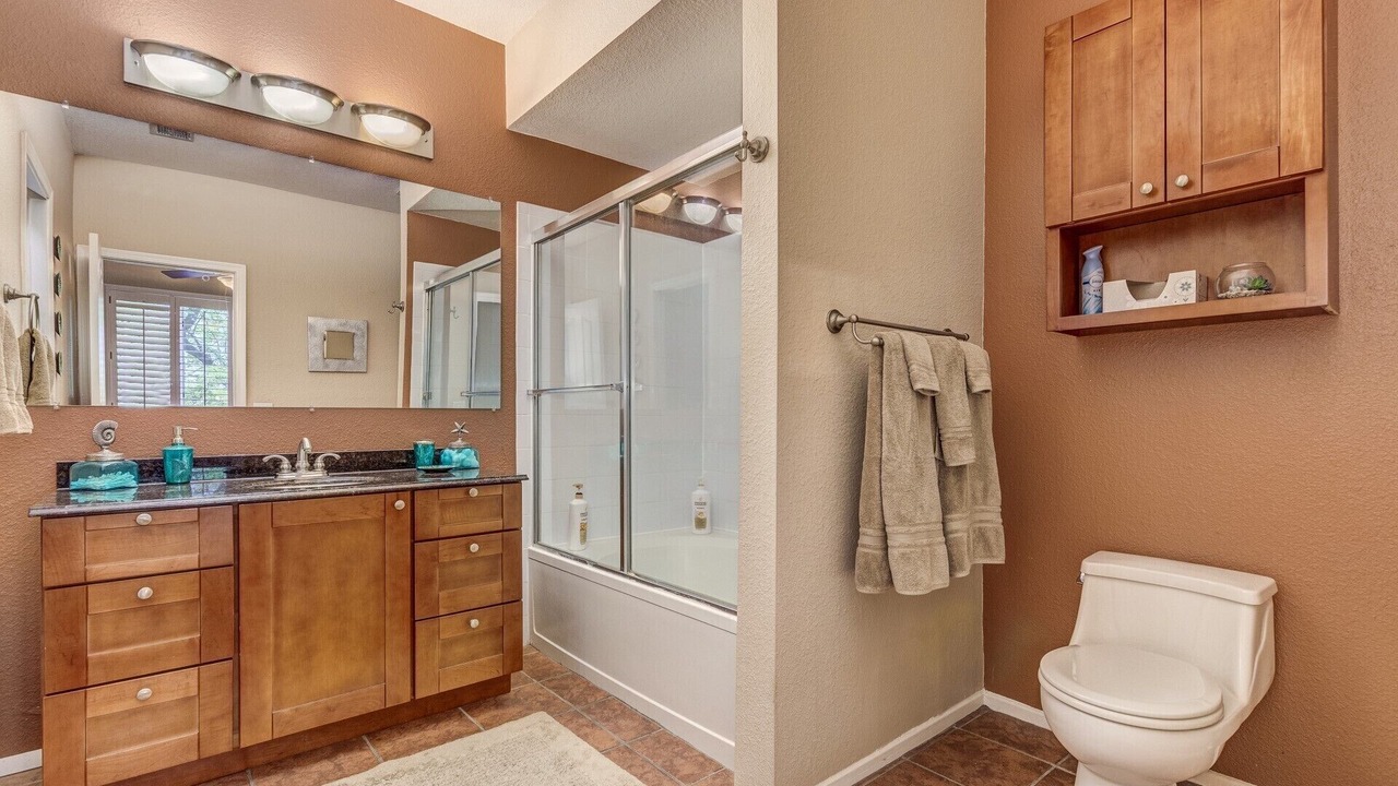 Photo of Bathroom in Foothills