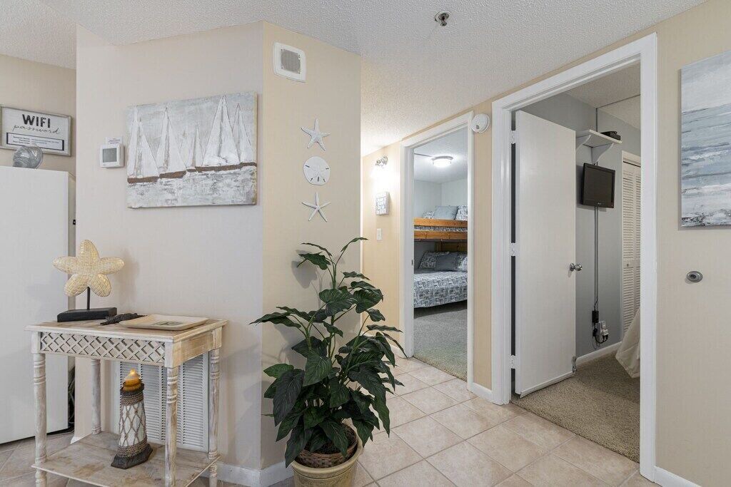 Photo of Bedroom in Crescent Beach