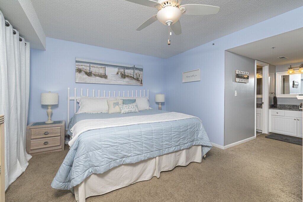 Photo of Bedroom in Crescent Beach