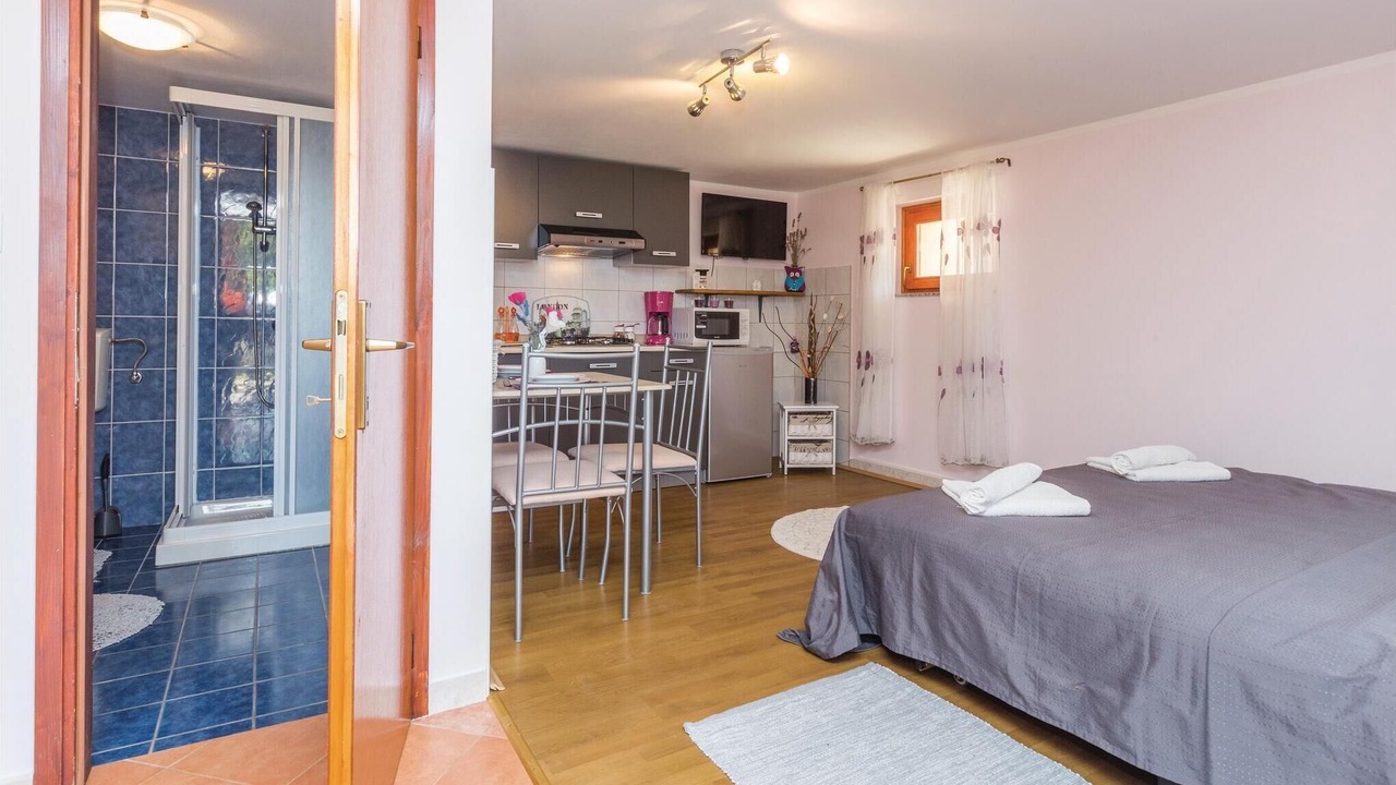 Photo of Bedroom in Zbandaj
