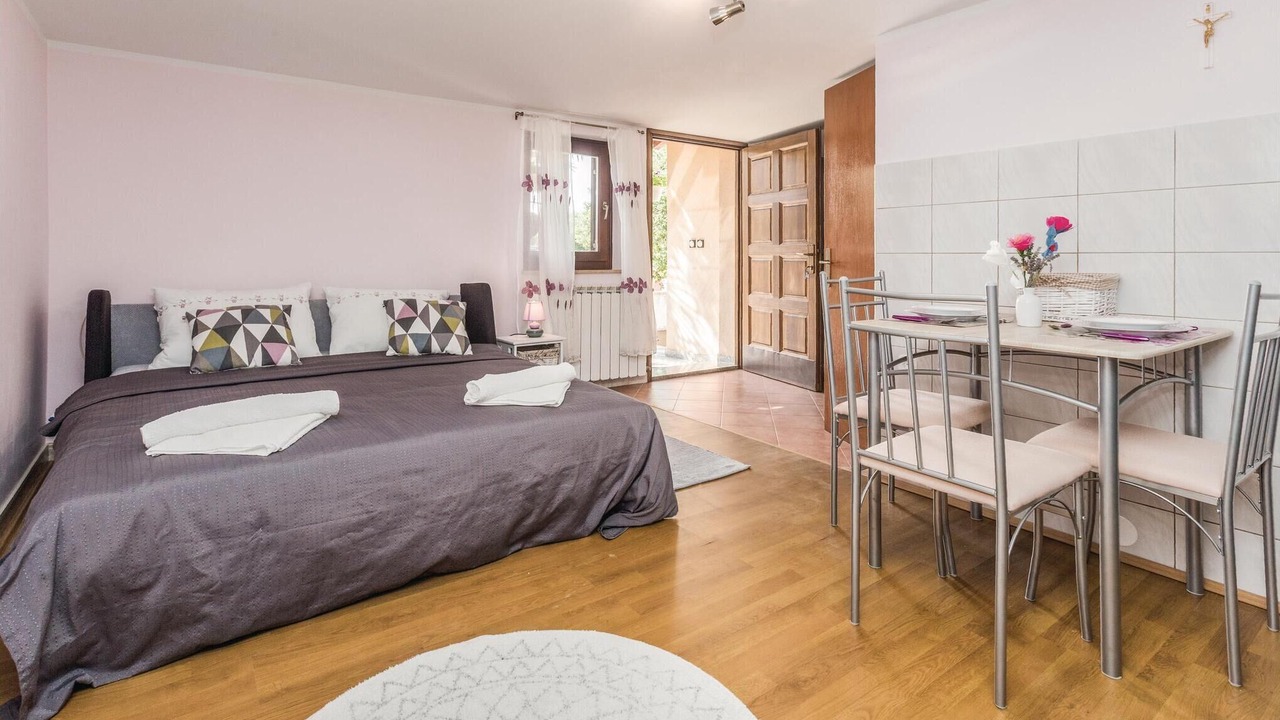 Photo of Bedroom in Zbandaj