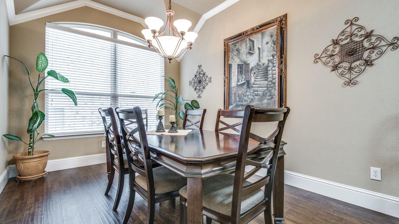 Photo of Bedroom in Panther Creek Estates