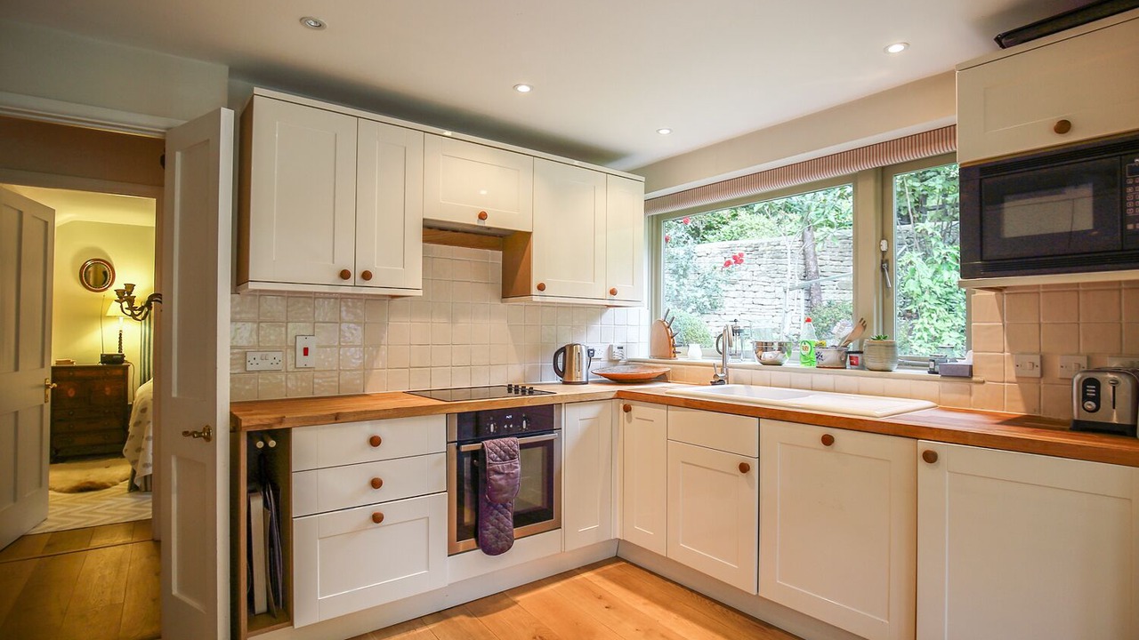 Photo of Kitchen in Lechlade