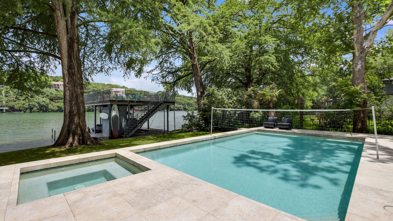 Photo of Outdoor in Rivercrest
