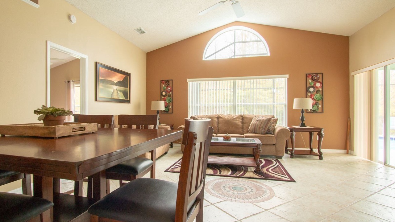 Photo of Bedroom in Country Creek Estates