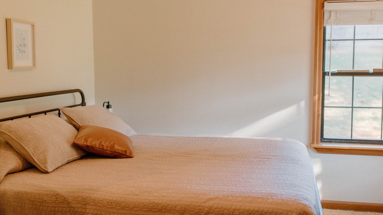 Photo of Bedroom in Logan