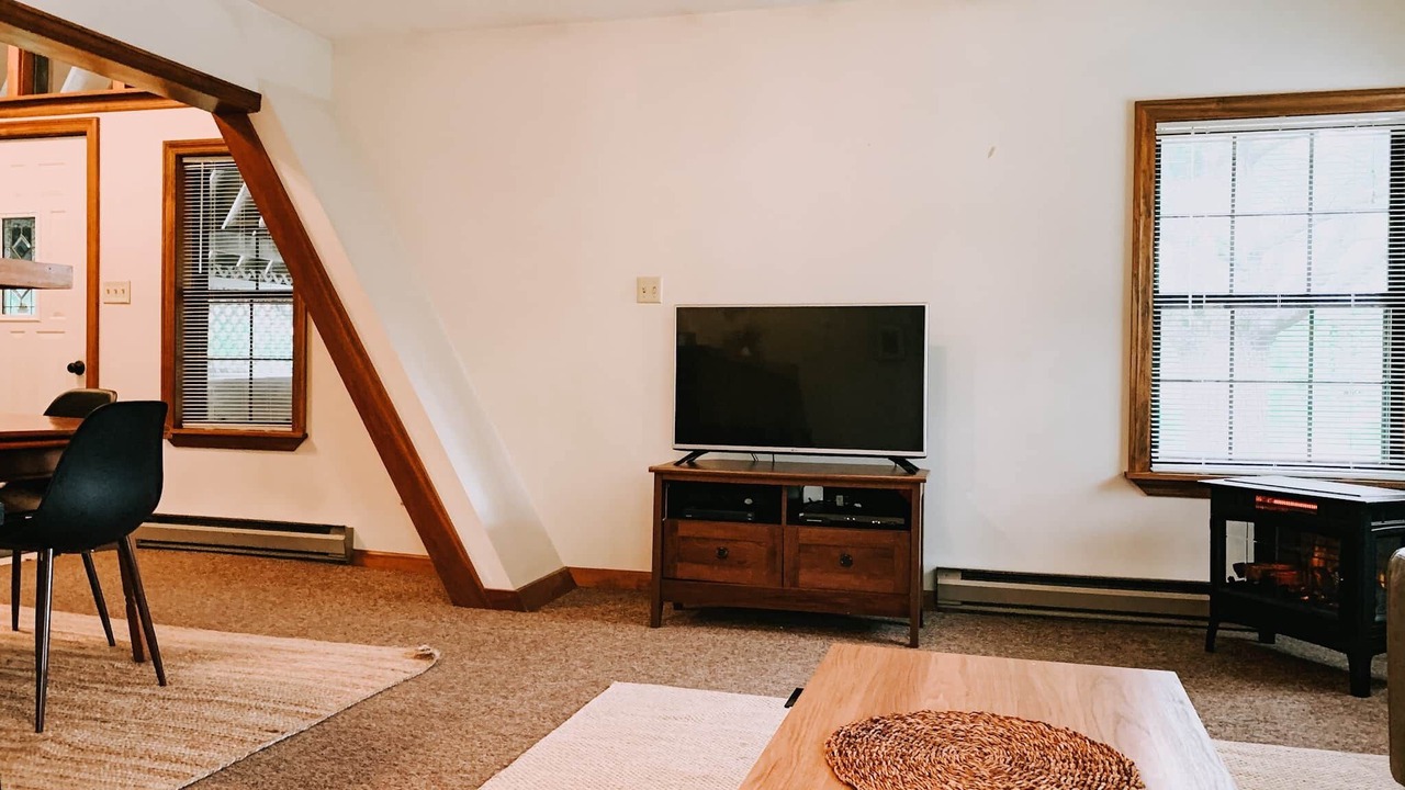 Photo of Livingroom in Logan