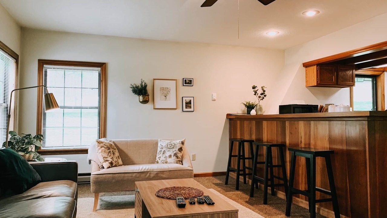 Photo of Livingroom in Logan