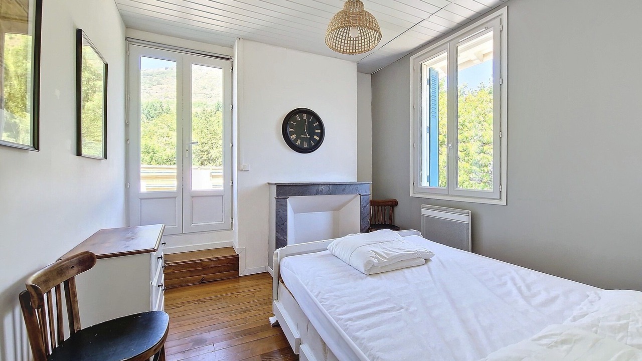 Photo of Bedroom in Luzenac