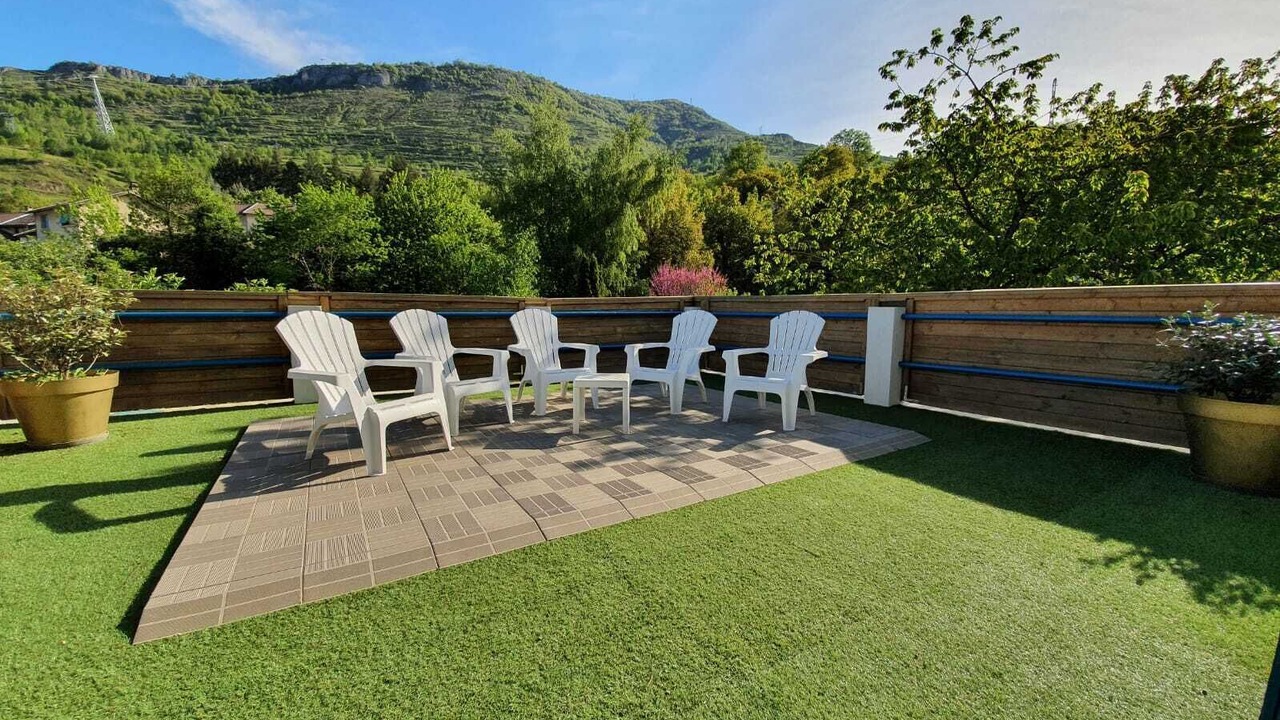 Photo of Patio Balcony in Luzenac