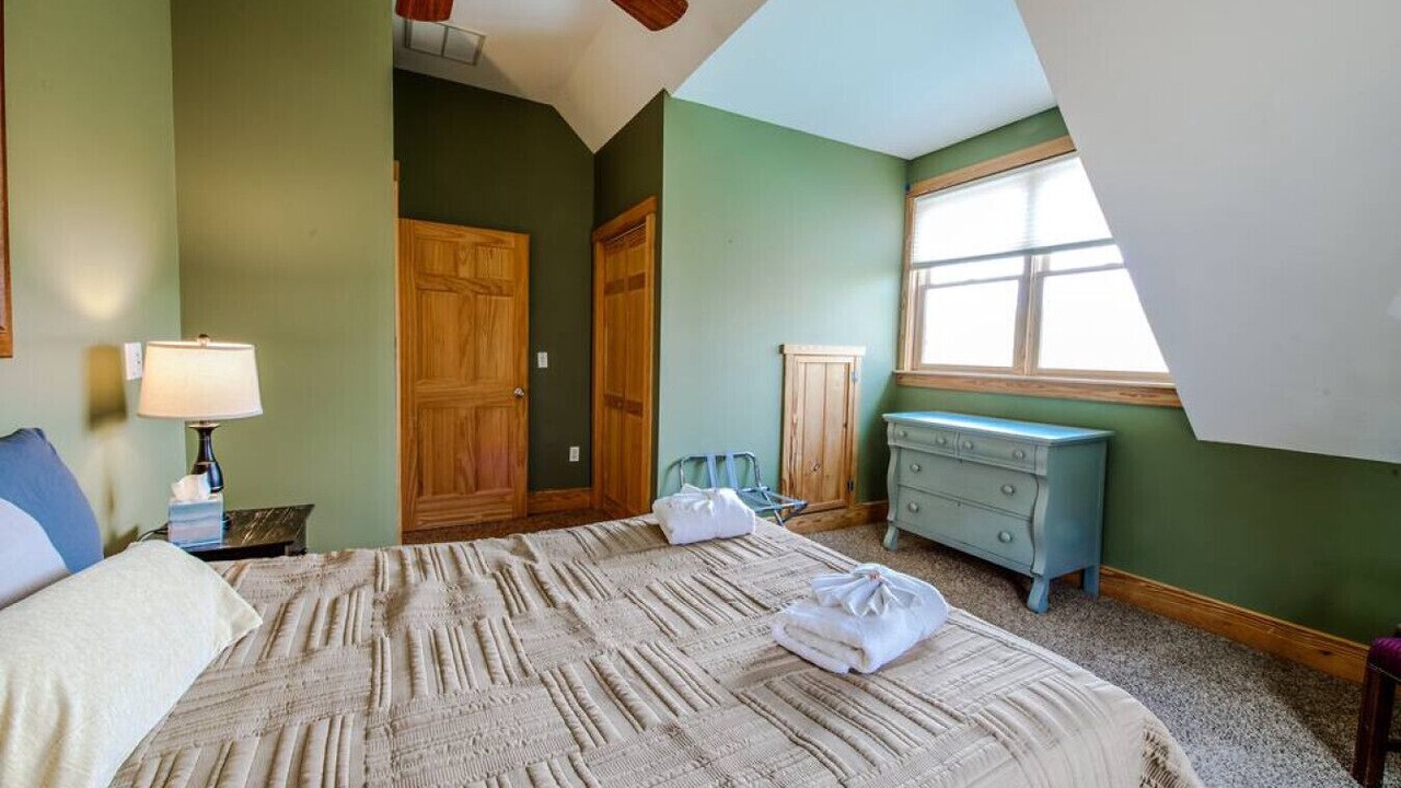 Photo of Bedroom in Blue Ridge