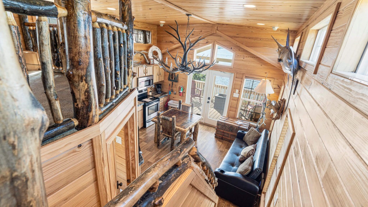 Photo of Livingroom in Sperry