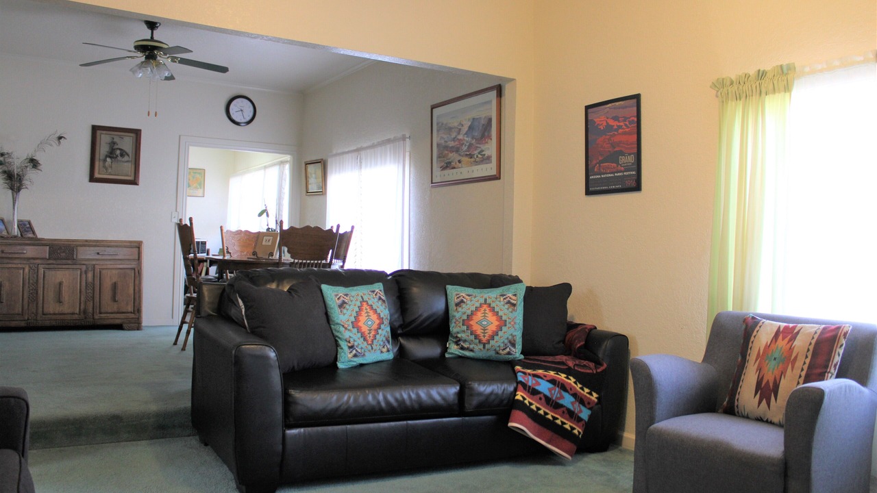 Photo of Livingroom in Williams