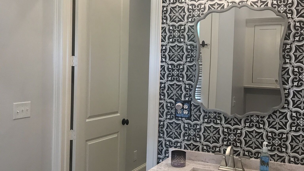Photo of Bathroom in Mineola