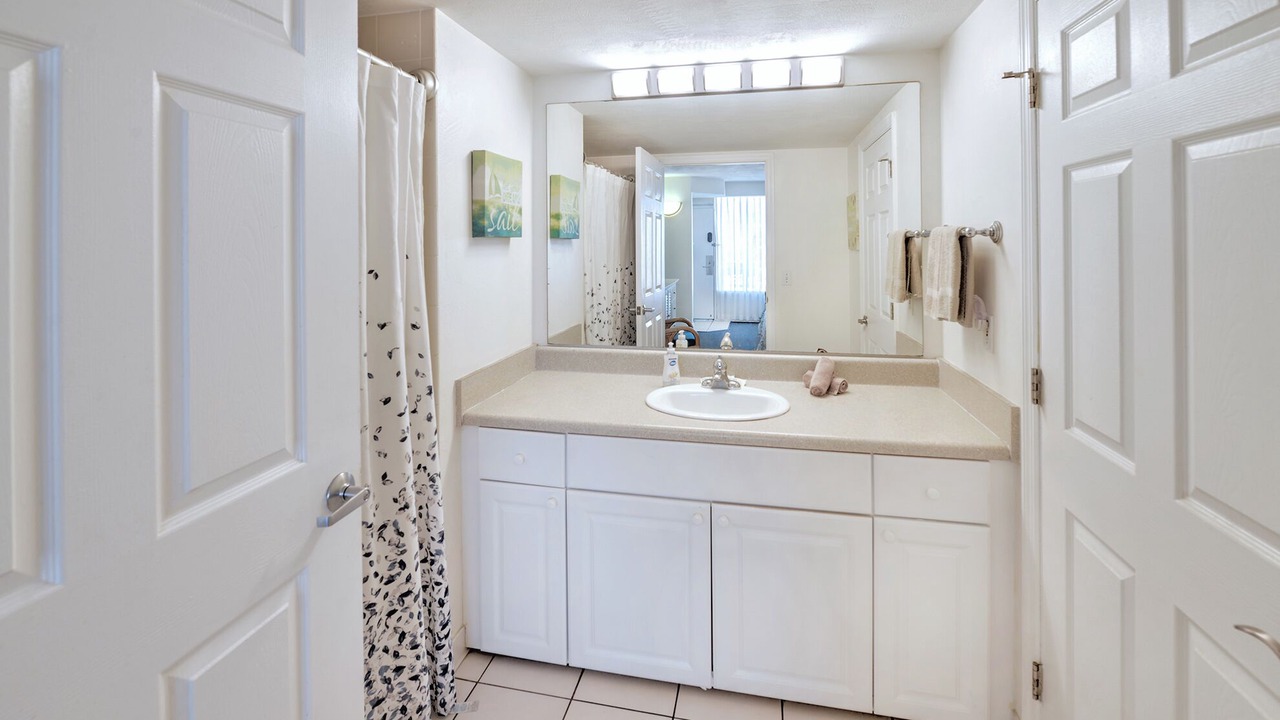 Photo of Bathroom in Ortona Park