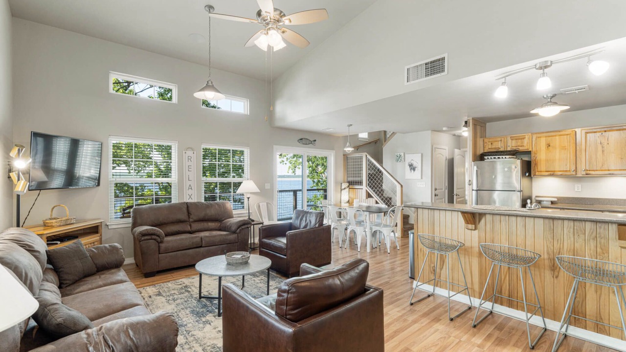 Photo of Livingroom in Sperry
