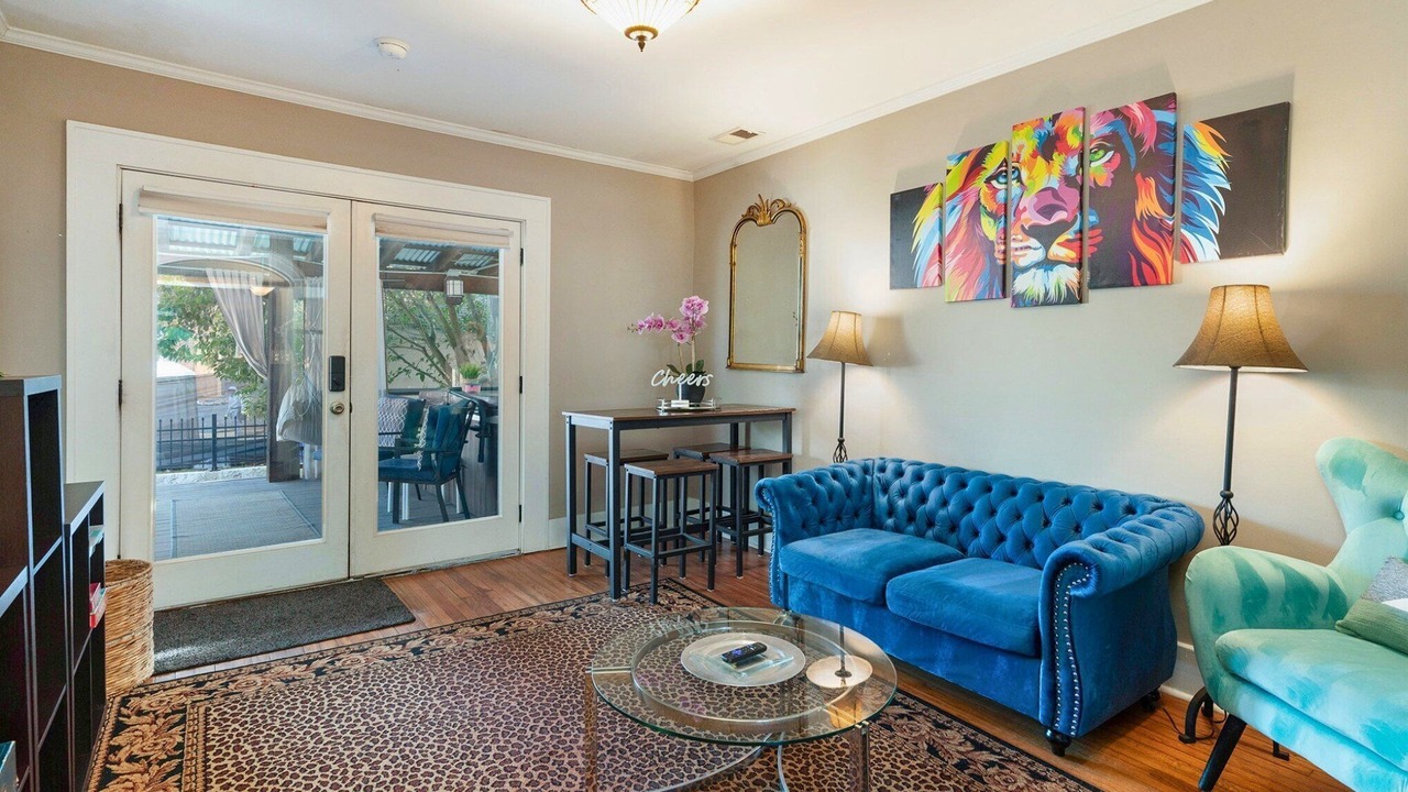 Photo of Livingroom in Charleston
