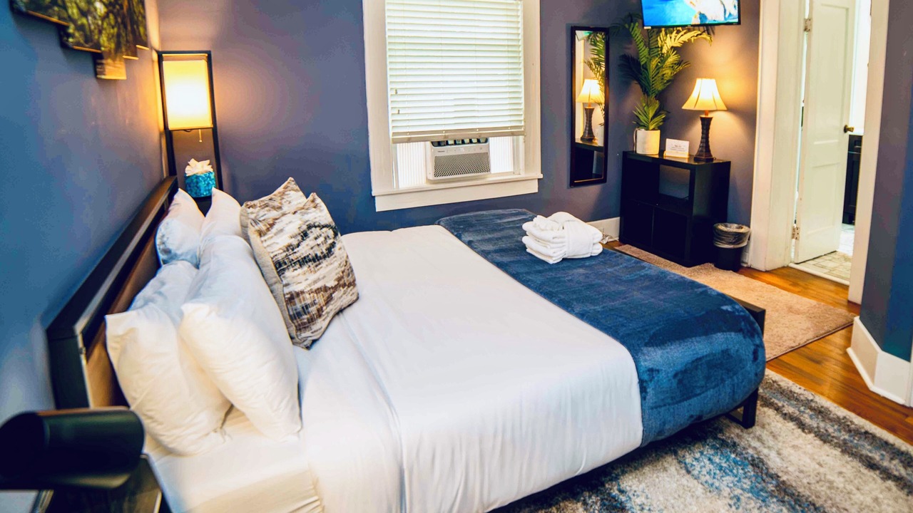 Photo of Bedroom in Charleston