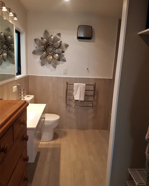 Photo of Others in Hatfields Beach