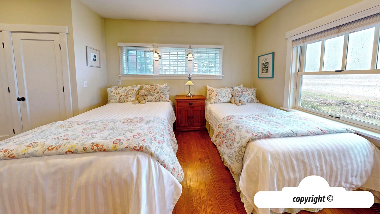 Photo of Bedroom in Gearhart