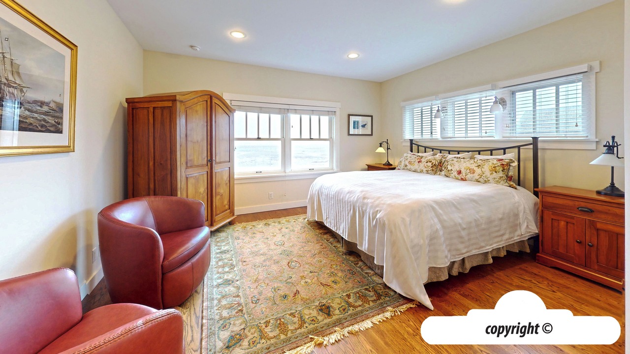 Photo of Bedroom in Gearhart