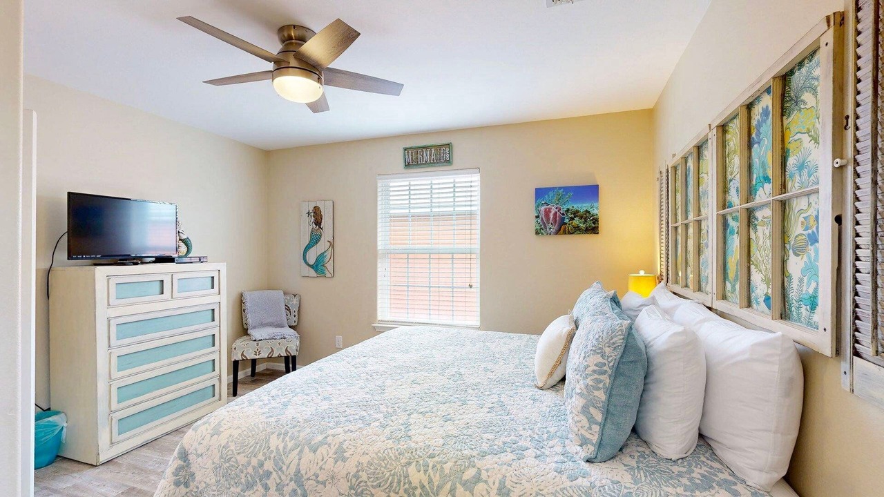 Photo of Bedroom in Port Aransas