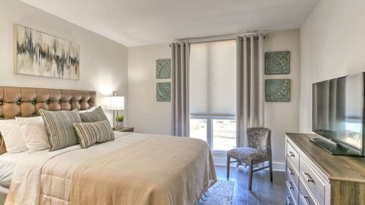 Photo of Bedroom in Asheville