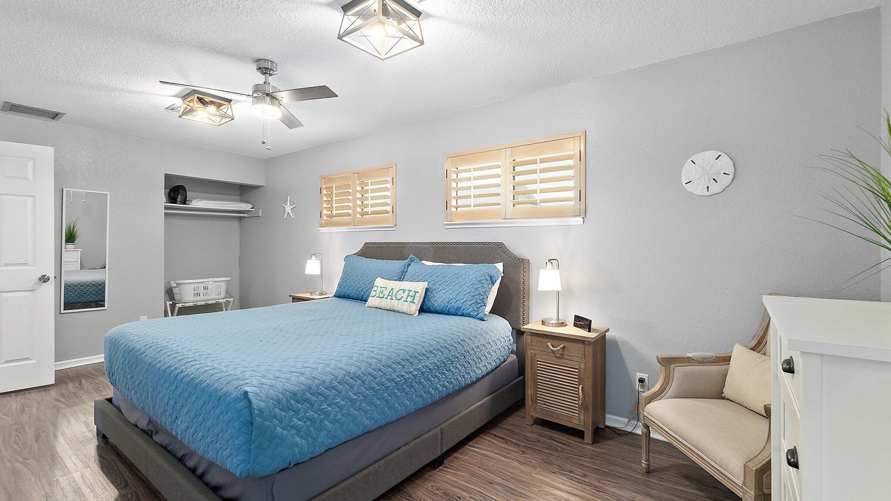 Photo of Others in Painters Hill