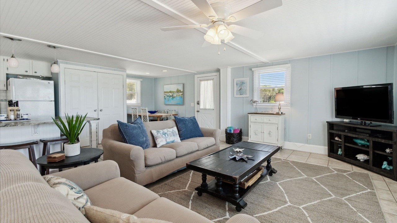 Photo of Livingroom in Ocean Cay