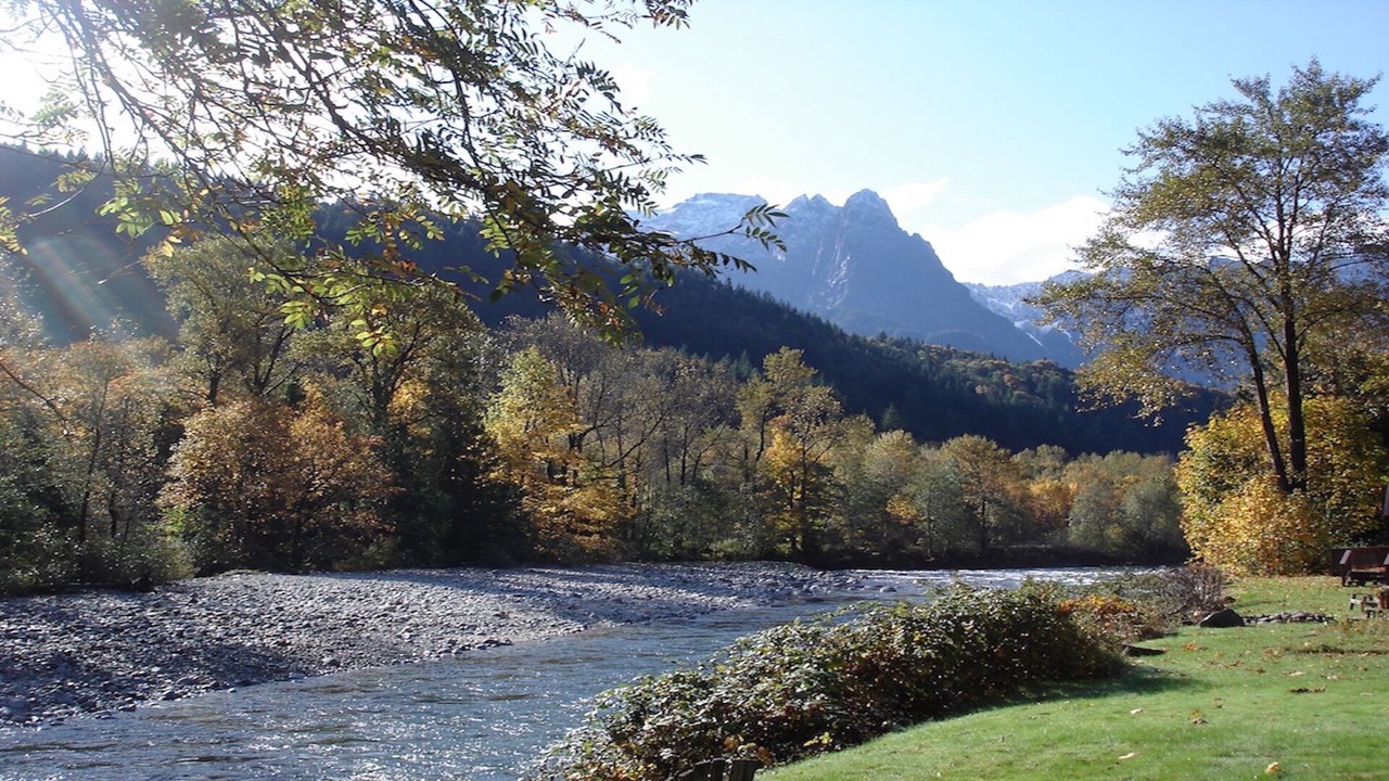 Photo of Others in Index