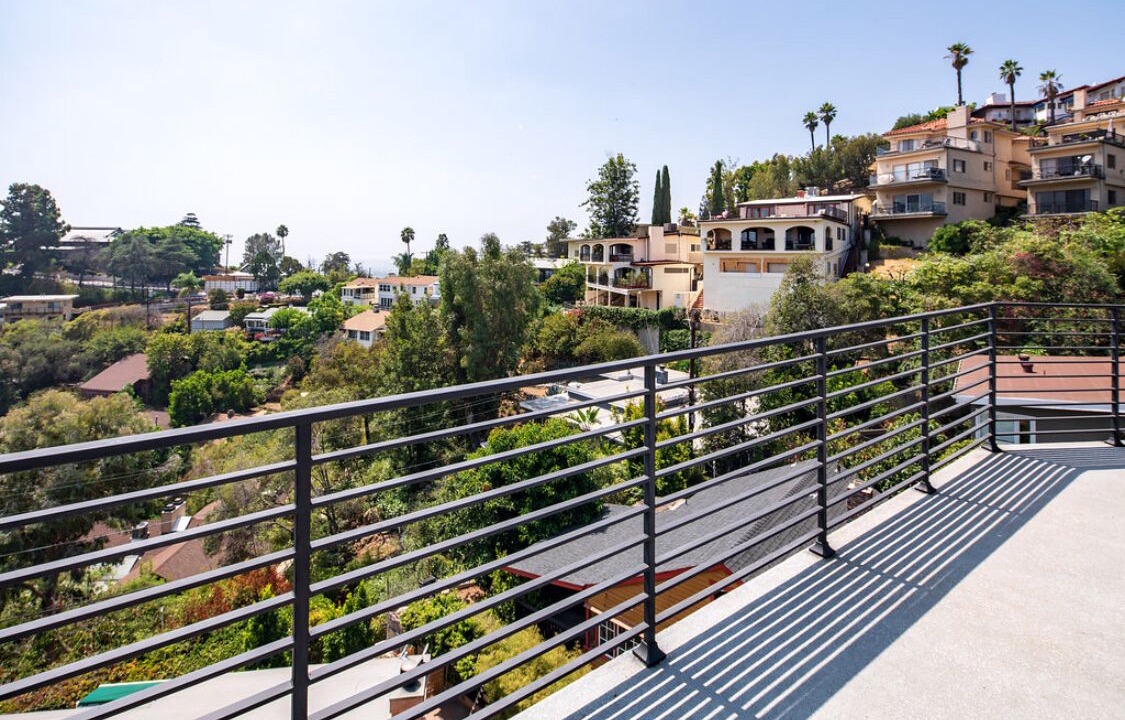 Photo of Outdoor in Hollywood Heights