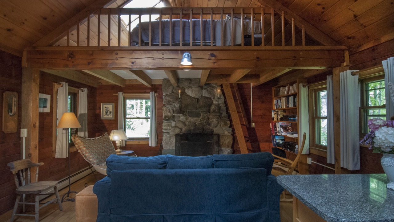 Photo of Livingroom in Warren