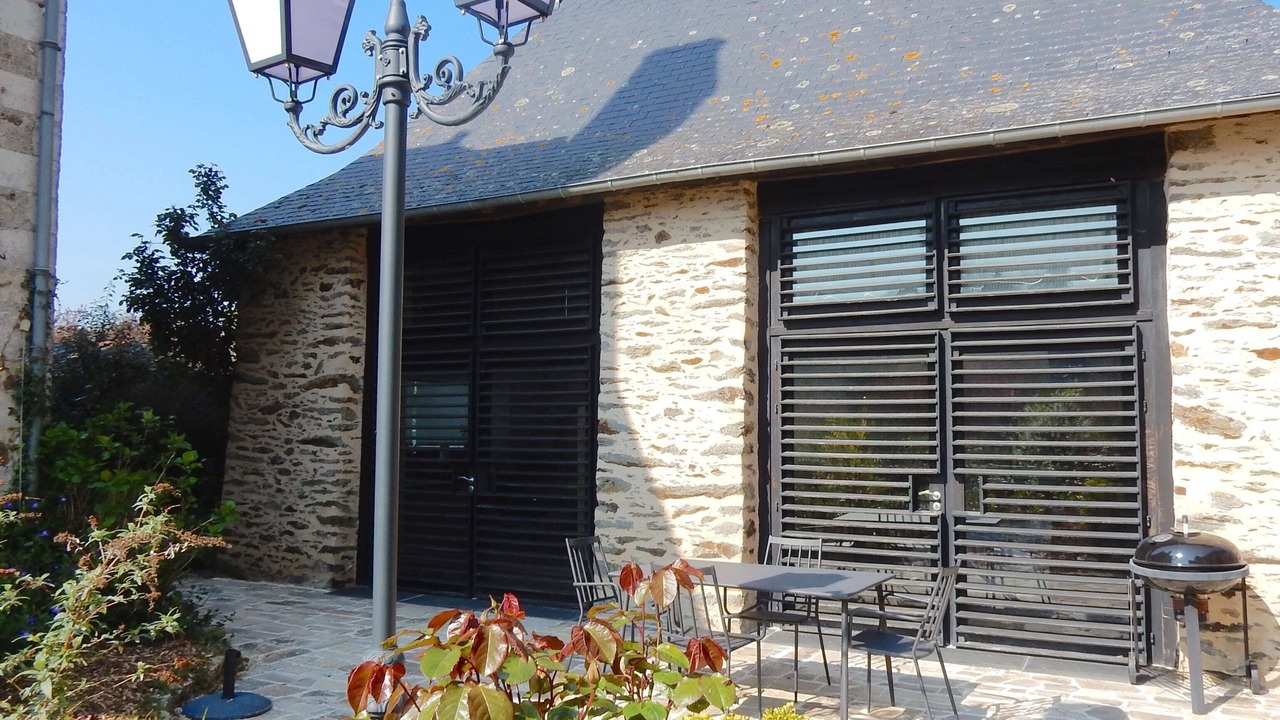 Photo of Outdoor in Menil