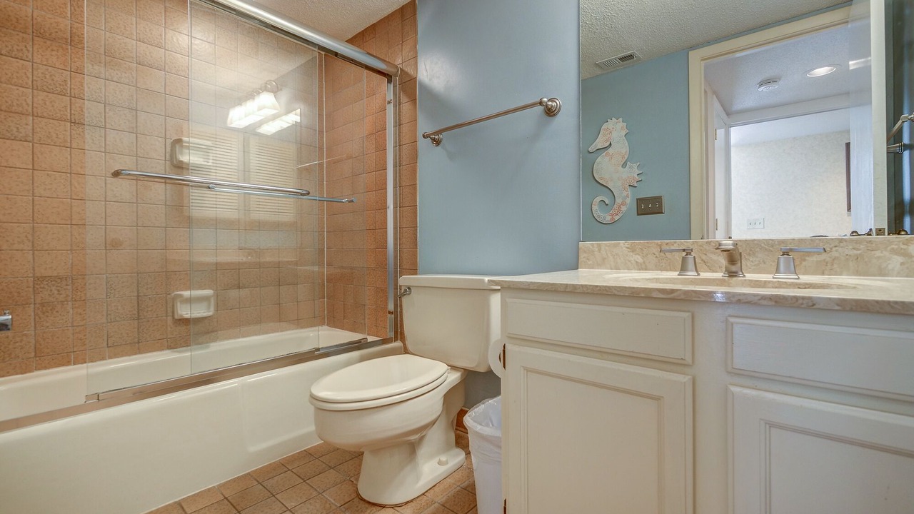 Photo of Bathroom in Palmetto Dunes