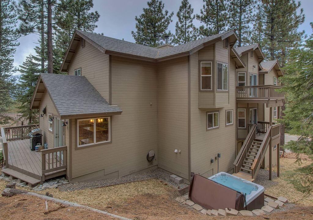 Photo of Outdoor in Country Club Estates
