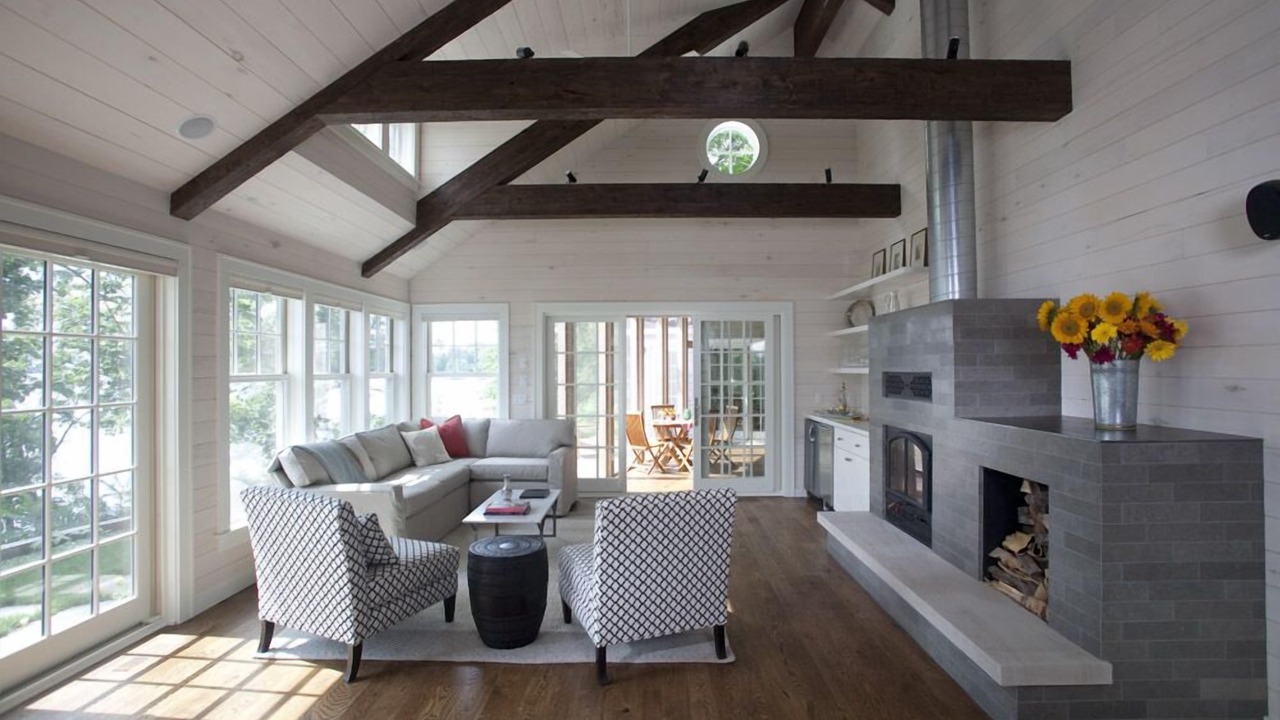 Photo of Bedroom in Lake Shore