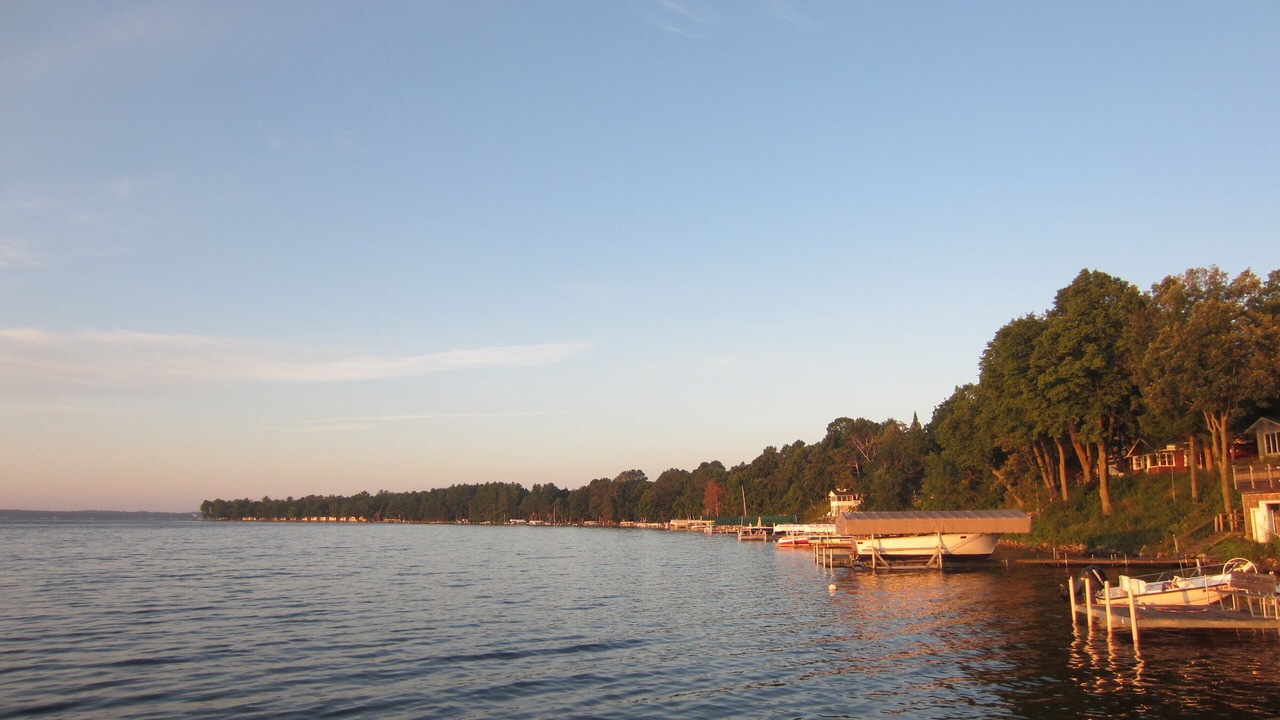 Photo of Others in Lake Shore