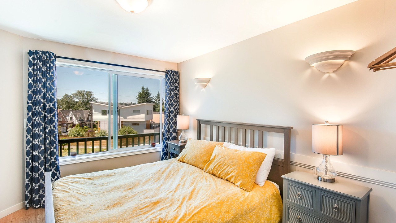 Photo of Bedroom in Green Lake