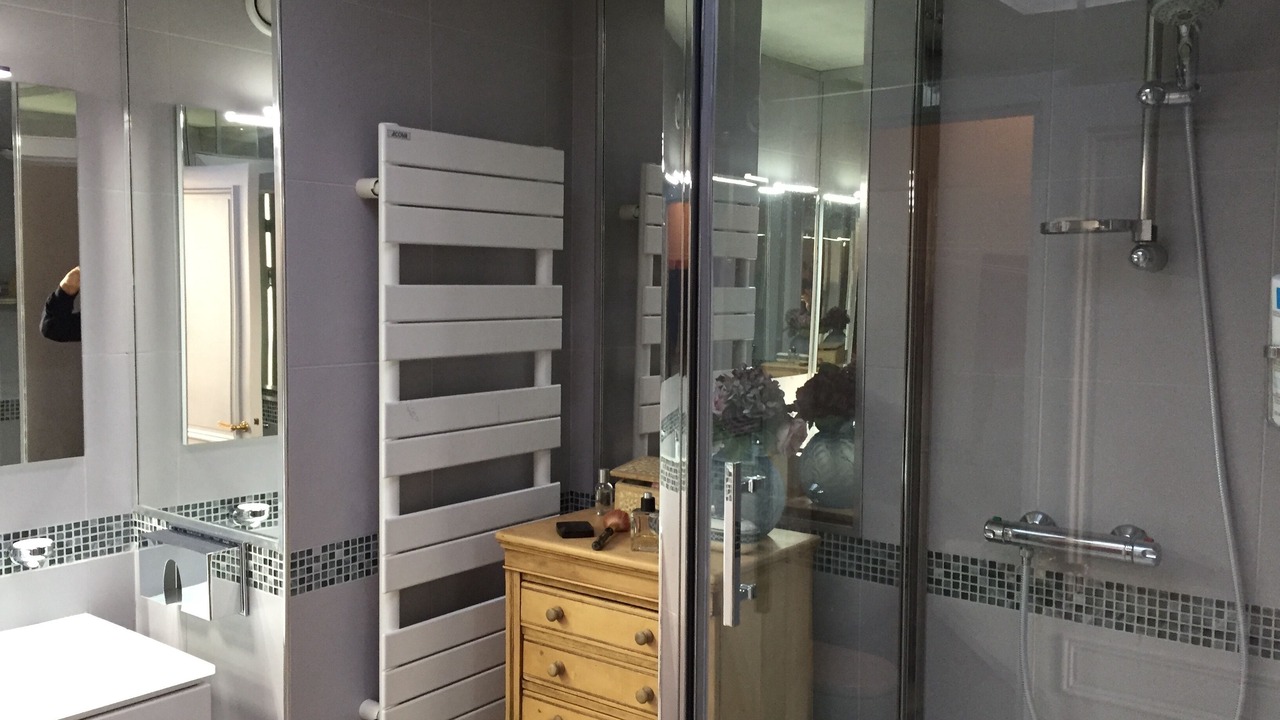 Photo of Bathroom in Neuilly-sur-Seine