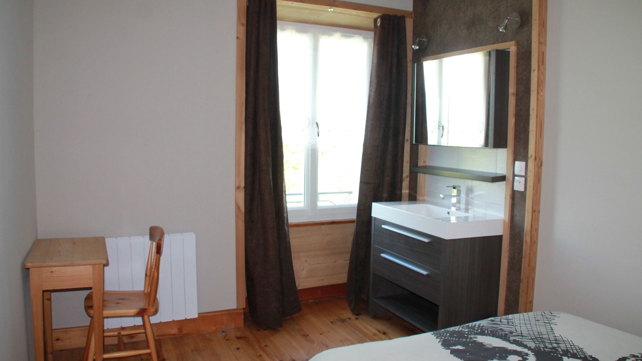 Photo of Bedroom in Mont-de-Lans