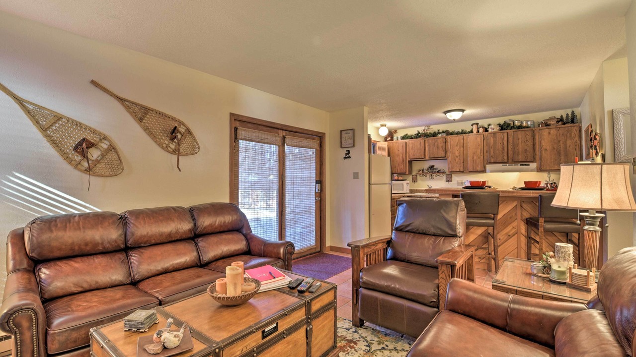 Photo of Livingroom in Angel Fire